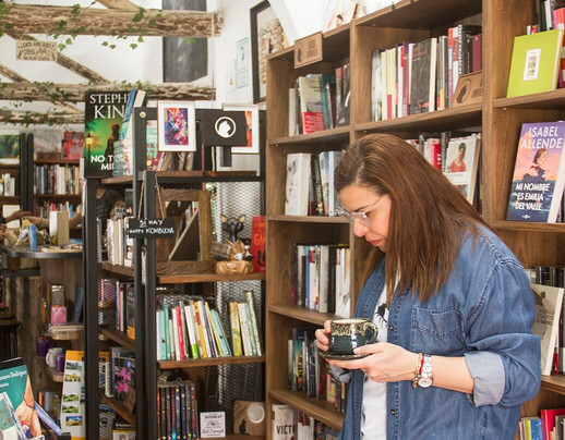 Librería Café El Gato que lee y bebe-莱瓦镇必去景点