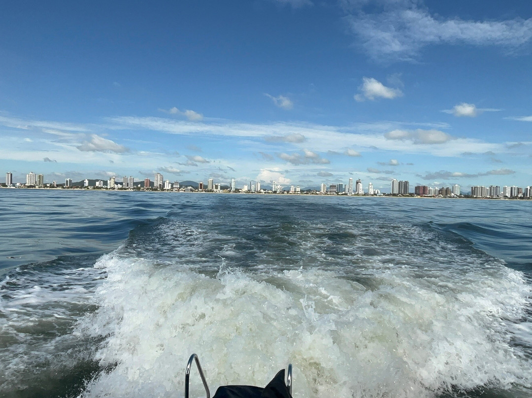 Passeios de Lancha SC-Picarras必去景点