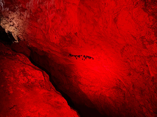 Paje Cave-帕杰必去景点