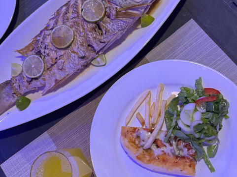 Island Vista Thoddoo