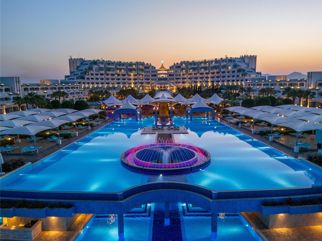 利马克塞浦路斯豪华酒店主图