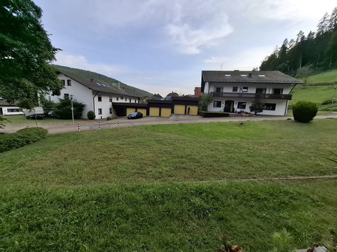 Enzklosterle酒店住宿-Schwarzwald Schaefer