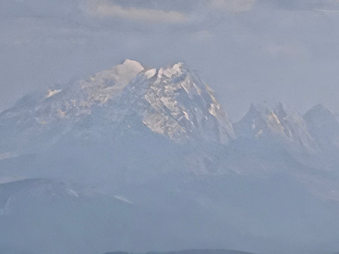Shika Snow Mountains-香格里拉县必去景点
