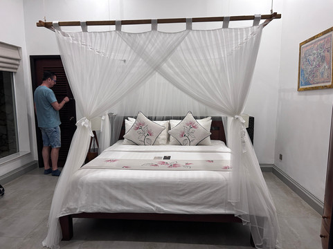 雨树海滩水疗度假酒店主图