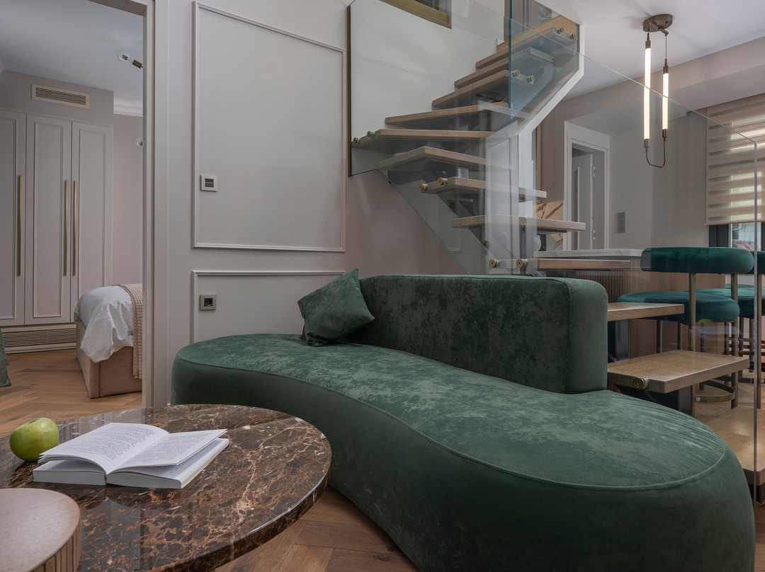 Mountain Pine Luxury Suites