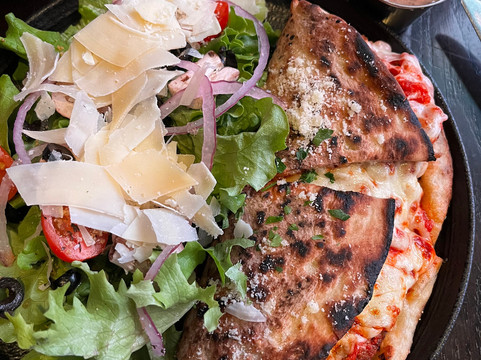 Sally's Apizza - Westfarms Mall, Farmington