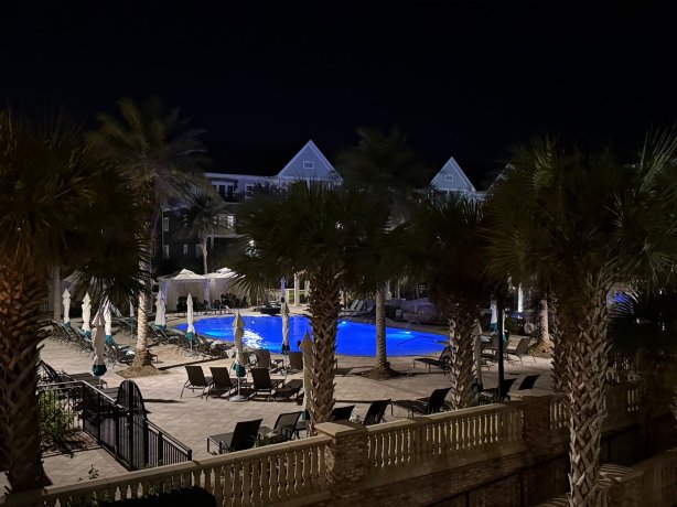 Henderson Beach Resort-官方