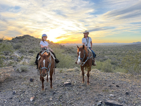 Cave Creek Trail Rides-洞溪必去景点