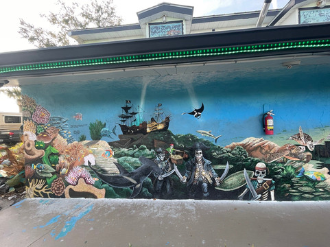 Low-Key Hideaway主图