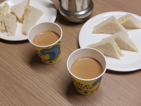 美拉基酒店主图