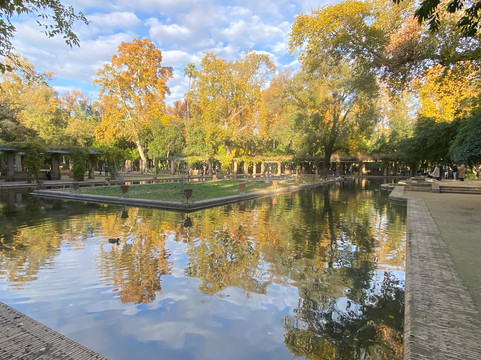 玛丽亚‧路易莎公园-塞维利亚必去景点