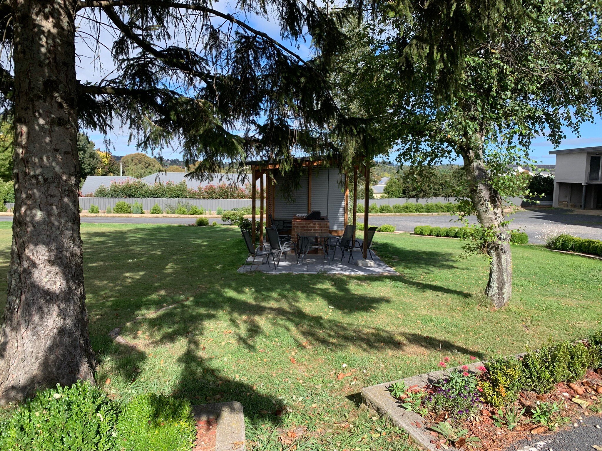 蒂塔尼亚汽车旅馆-官方