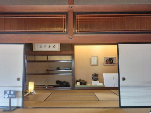 Nobutaka Oka Collection Suzaka Classic Museum-须坂市必去景点