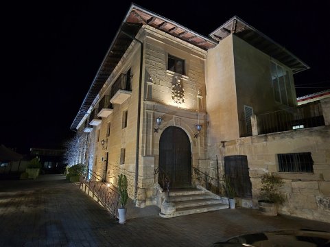 卡萨富尔特宫酒店-官方