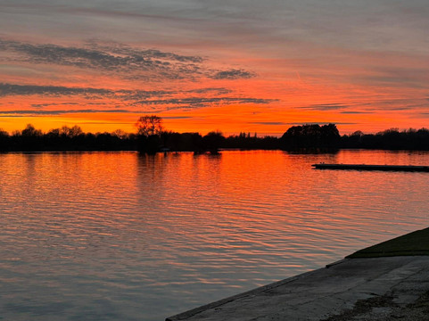The Real Outdoor Xperience-南塞尔尼必去景点