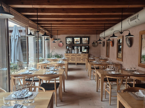 艾利翁酒店主图