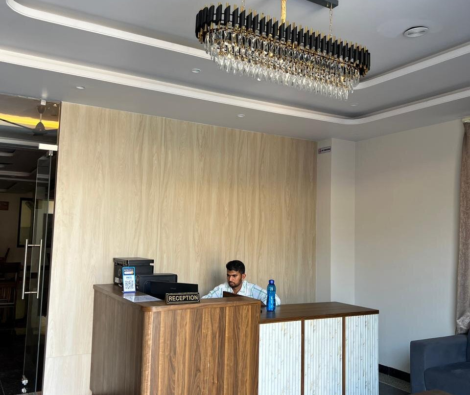 Bhavya Guest House, Reengus