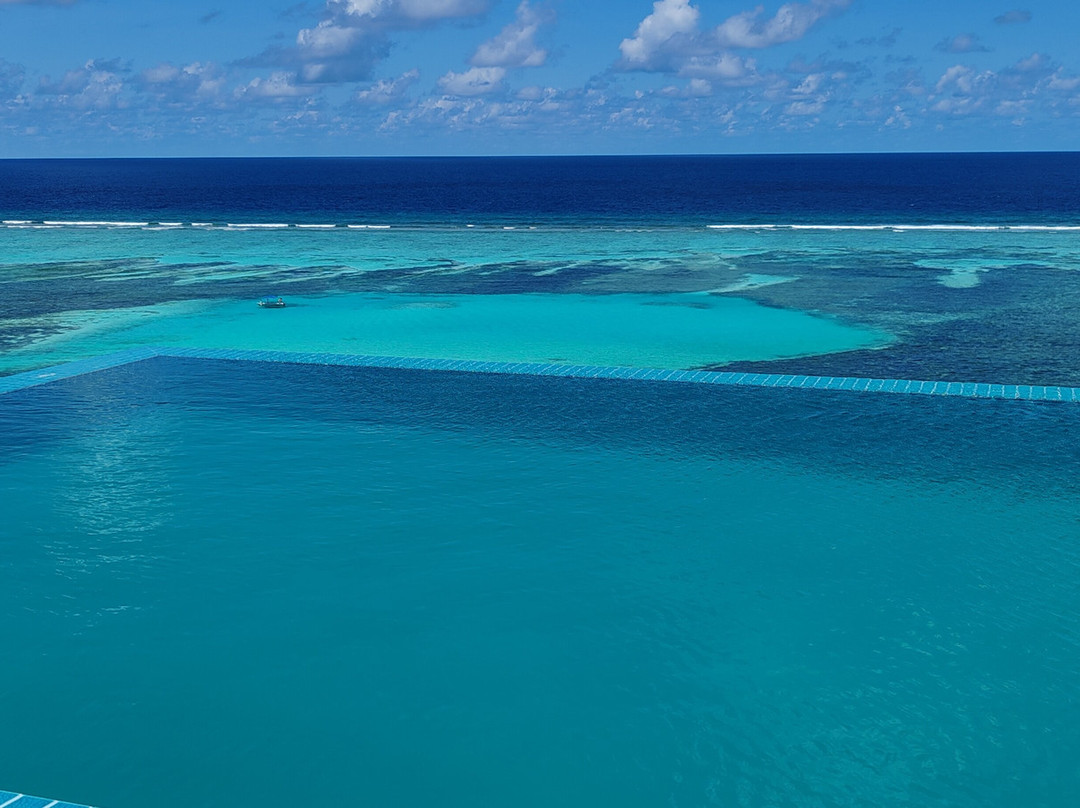 特里顿威望海景水疗酒店主图