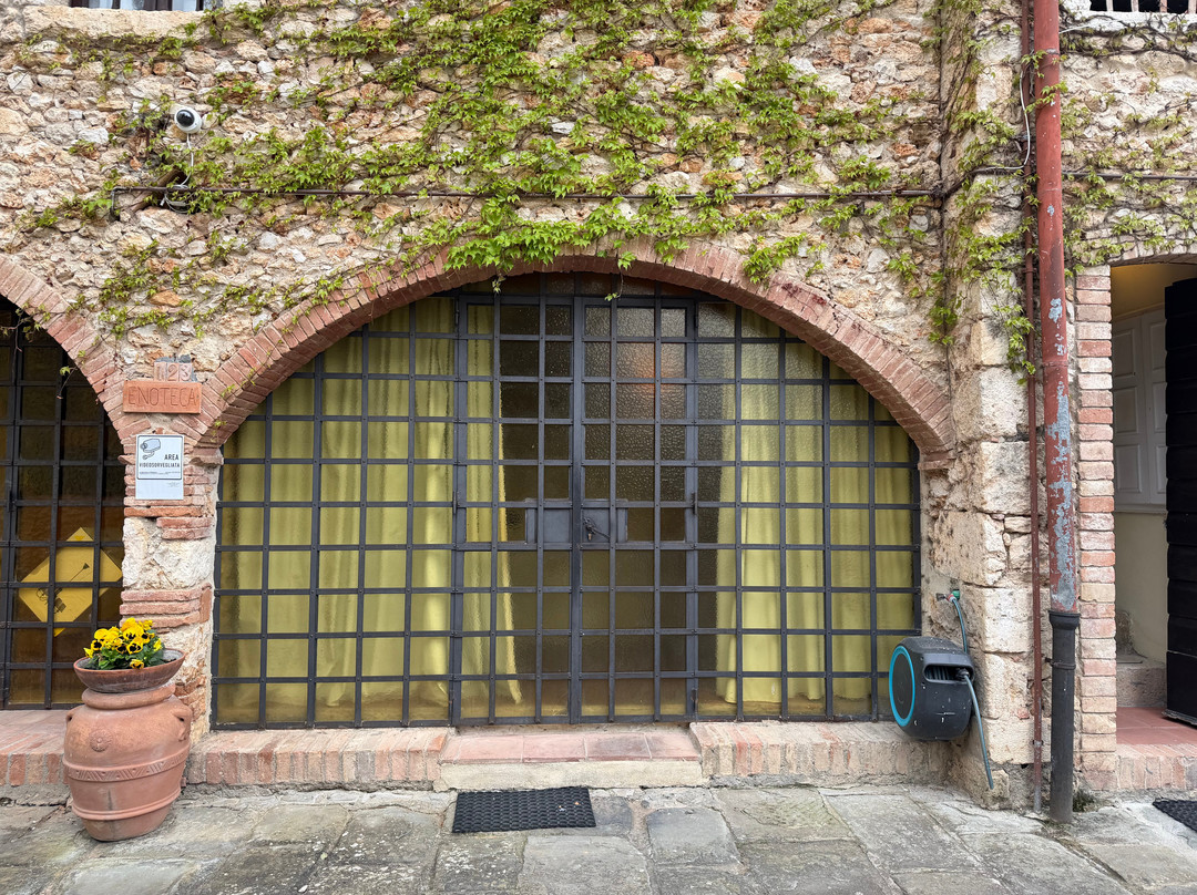 博尔戈圣路易吉酒店主图