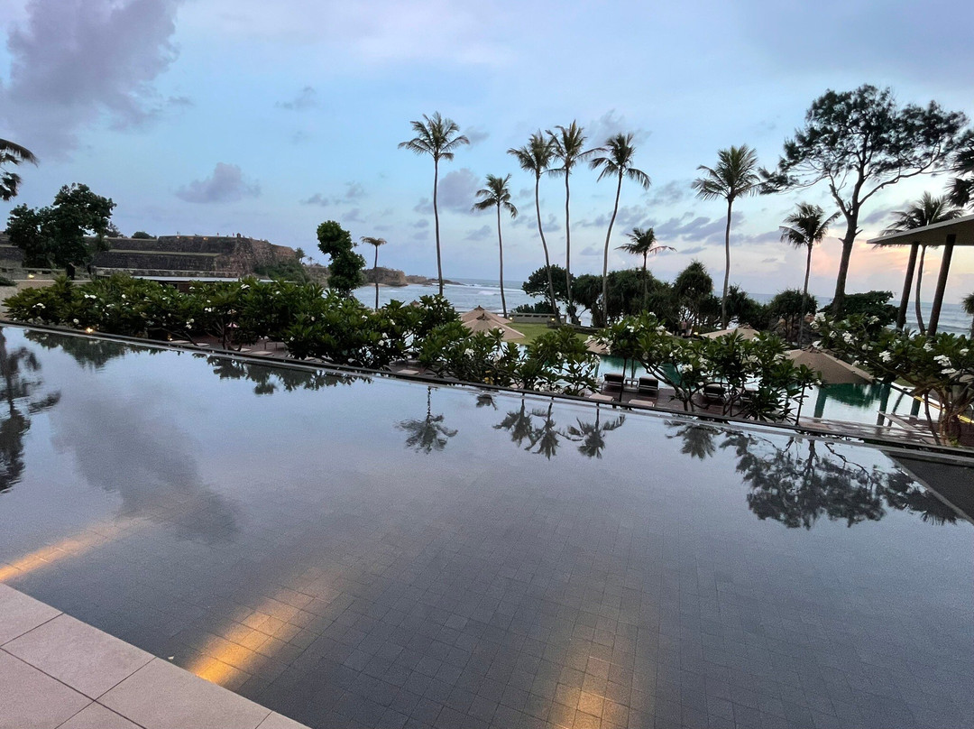 加勒大酒店主图