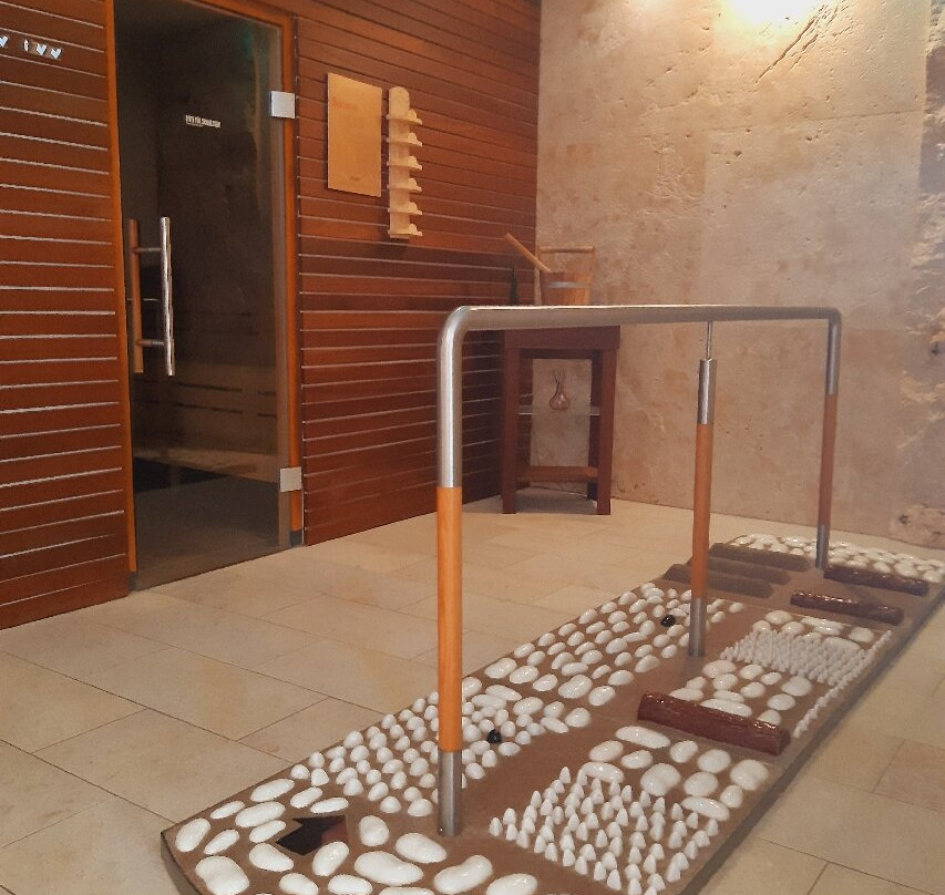 克拉特酒店主图