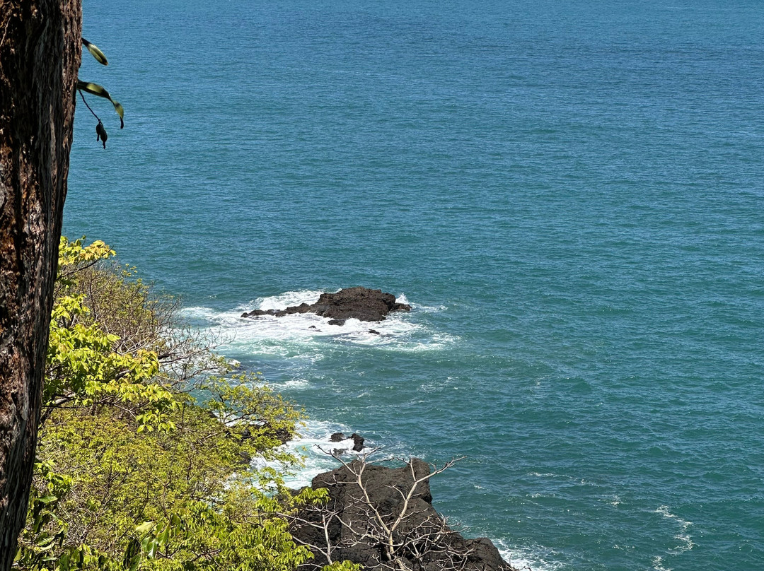 帕拉多自然度假村和温泉主图