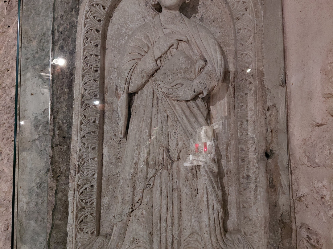 Santuario di San Michele Arcangelo-Monte Sant'Angelo必去景点