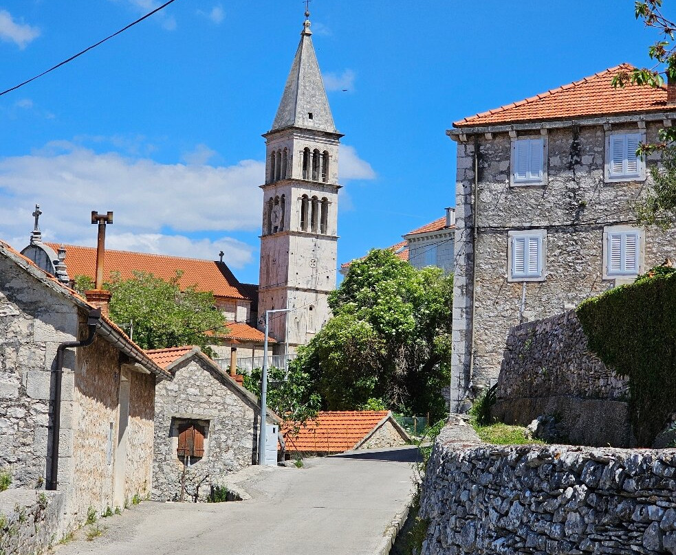 Brač - Nerežišća - Central Dalmatia Croatia - Theme Trails-Nerezisca必去景点