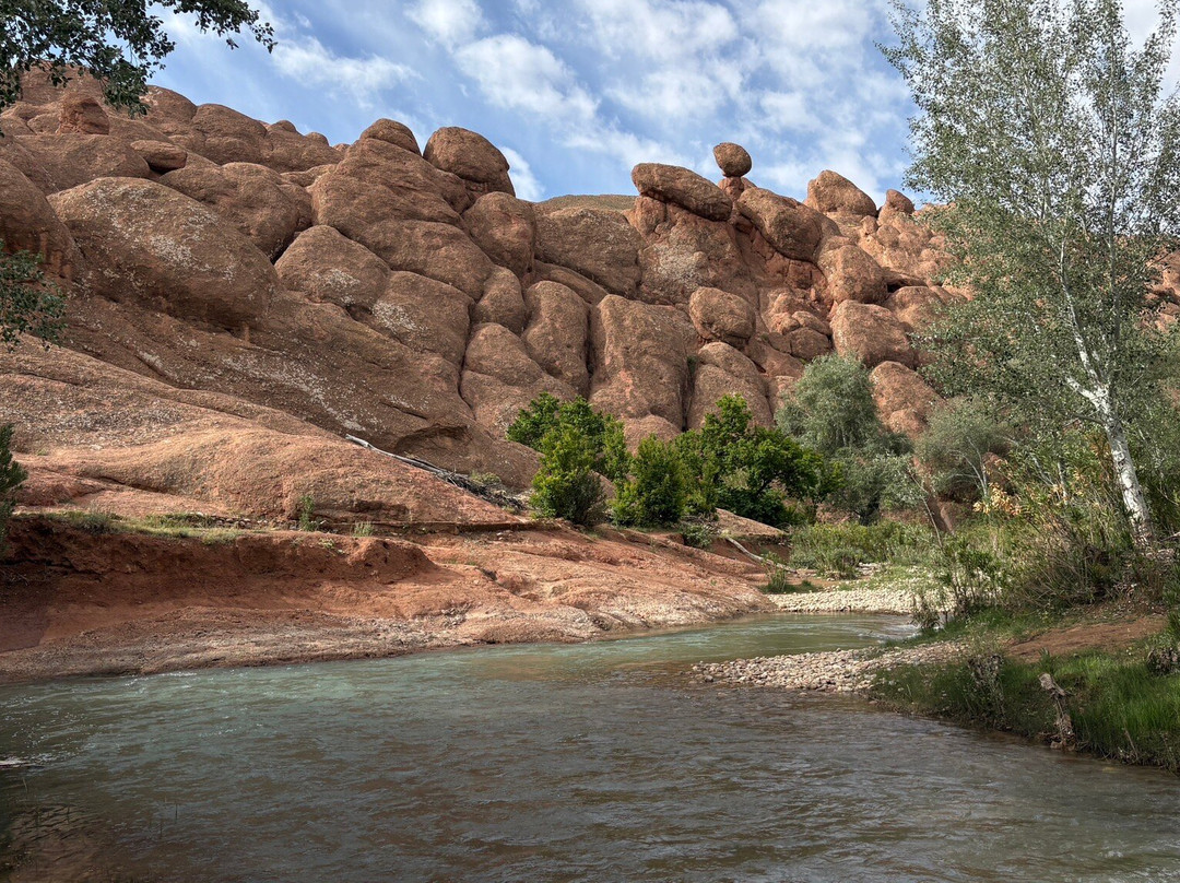 Trekking Au Gorge Du Dades Guide Abdou-Boumalne Dades必去景点