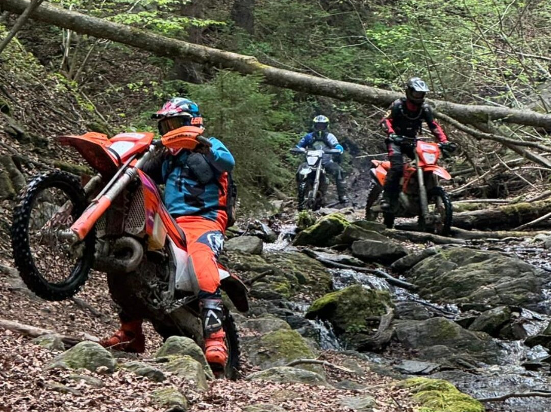 Trail Trips-锡比乌必去景点