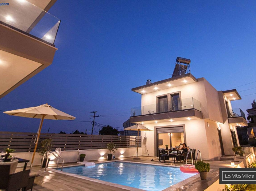 La Vita Villas