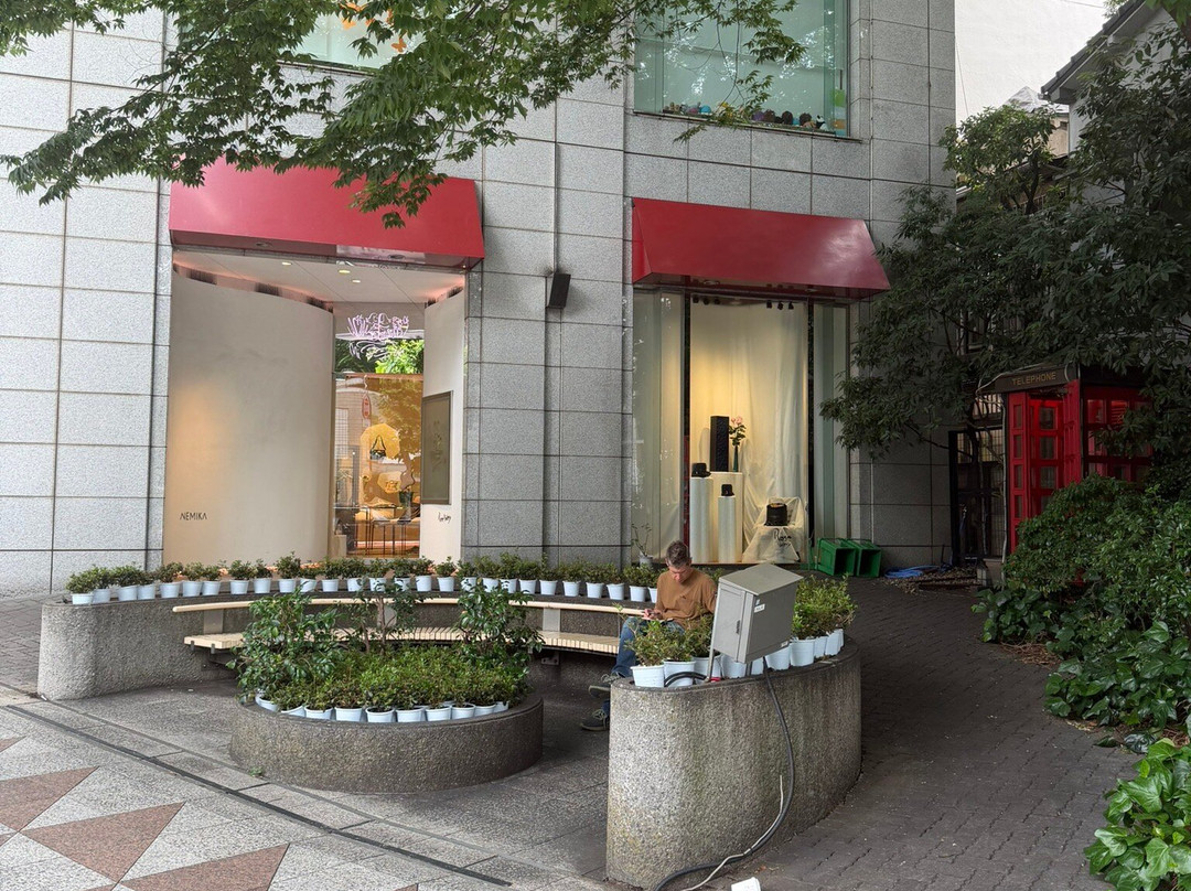Hiroo Plaza-Hiroo必去景点
