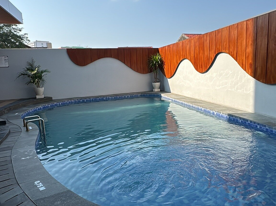 Front One Luxe Hotel Solo