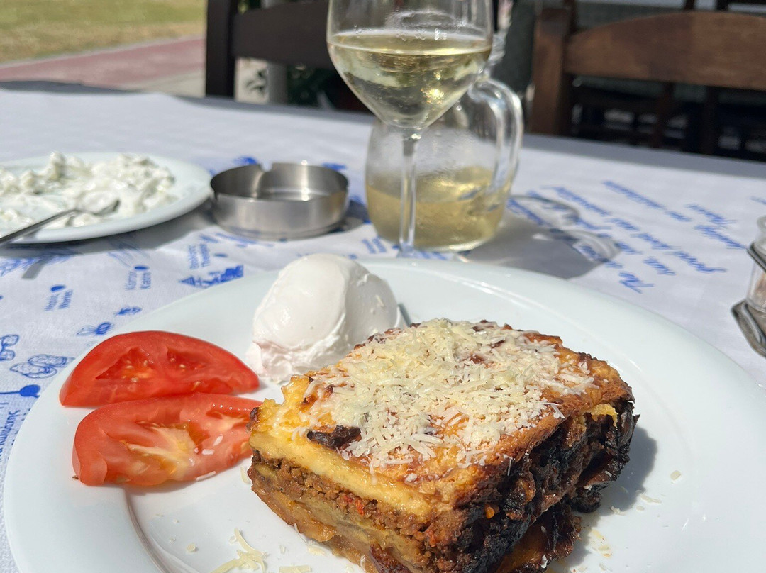 Doumba Tavern