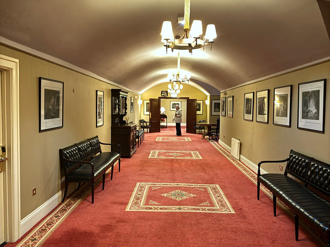 Dromoland Castle Hotel主图