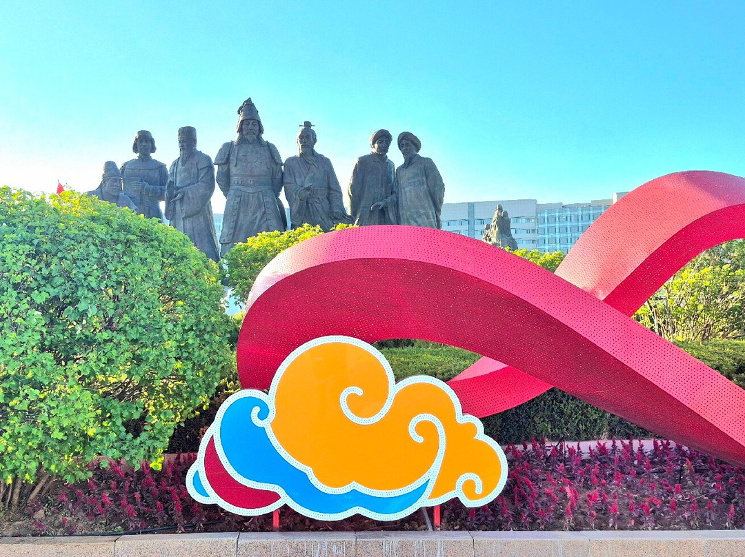 康巴什旅游区-鄂尔多斯市必去景点