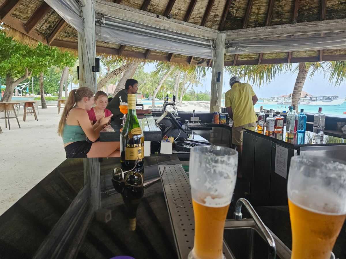 马尔代夫康杜玛假日酒店度假村-旅行者