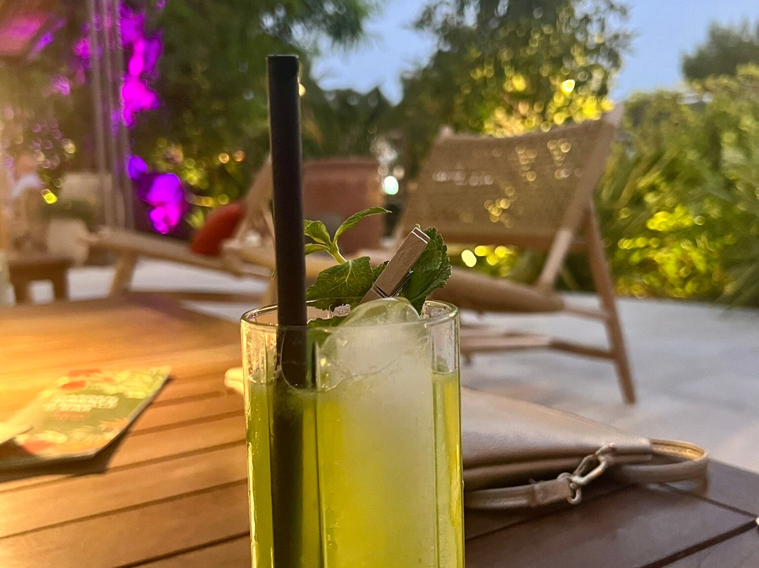苏佩塔尔酒店主图