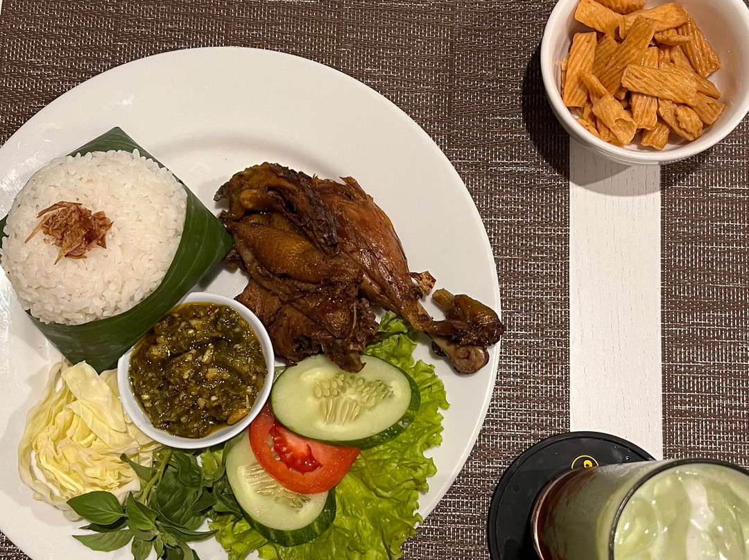 Trio Azana Magelang主图