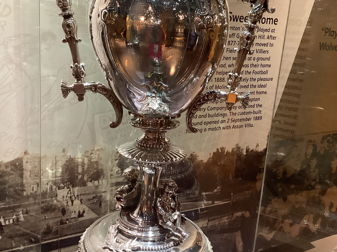Wolves Museum & Stadium Tours-沃尔夫汉普顿必去景点