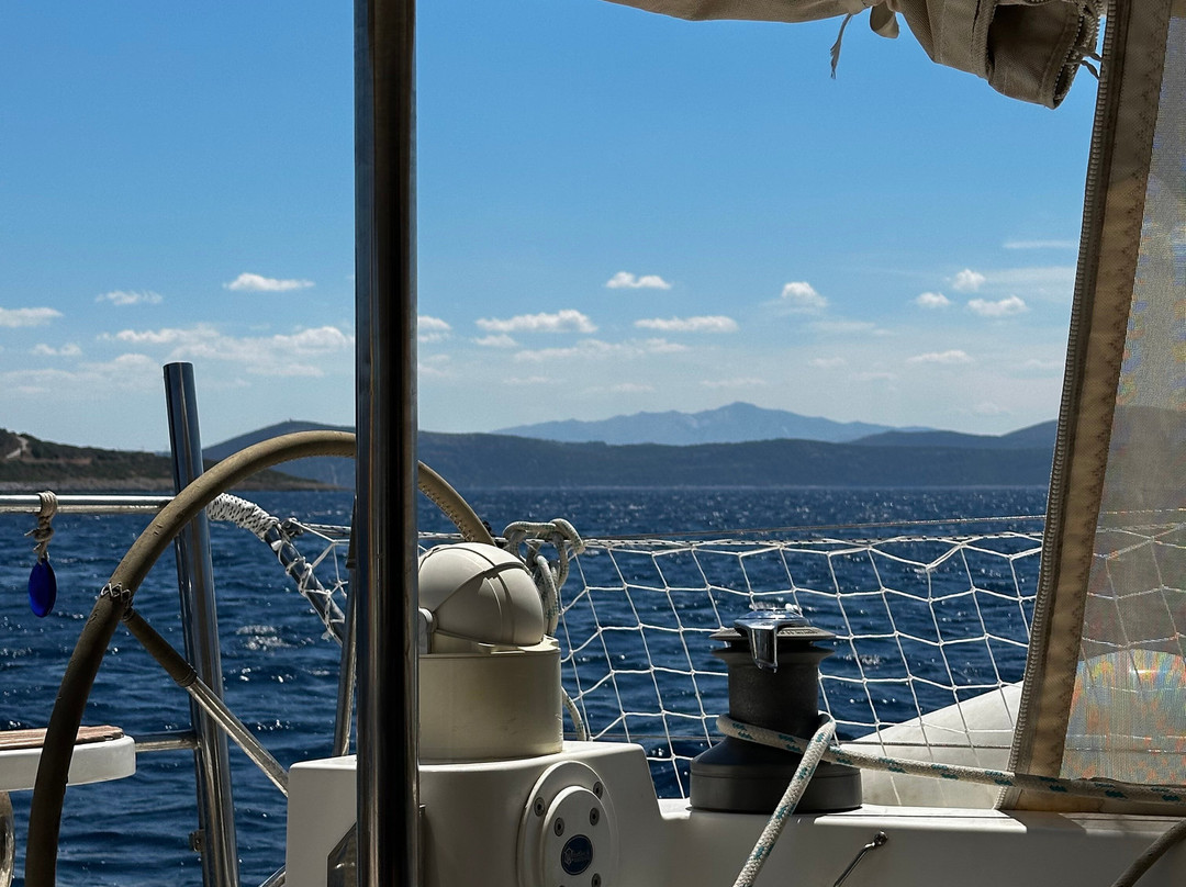 Evia Tours & Cruises-Khalkis必去景点