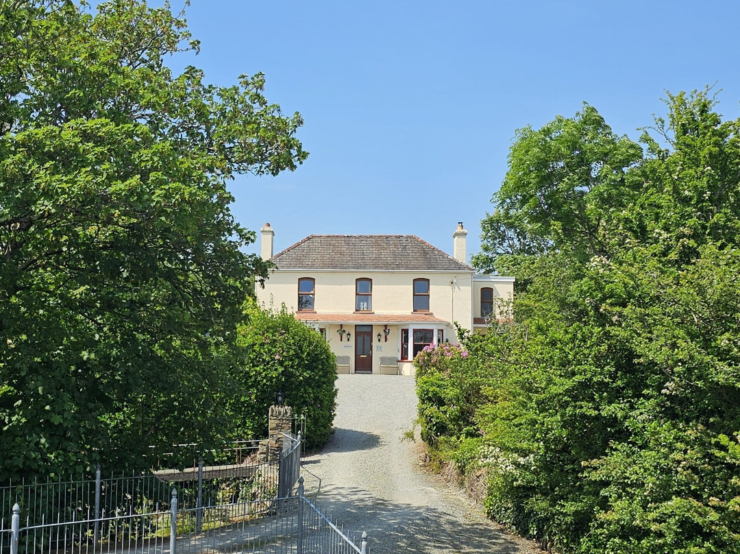 Goleen酒店住宿-Bridge View House Restaurant and Bed and Breakfast