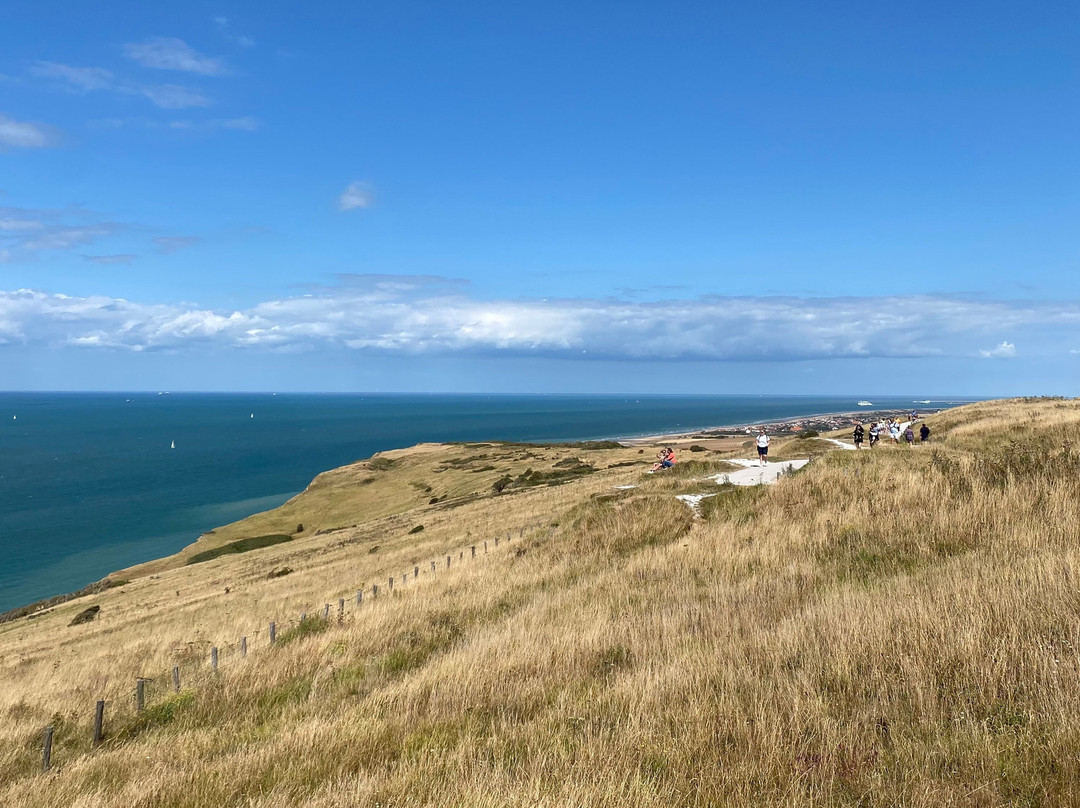 Cap Blanc-Nez-Escalles必去景点