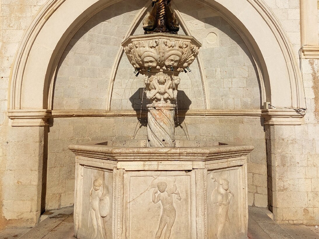 Little Onofrio Fountain-杜布罗夫尼克必去景点