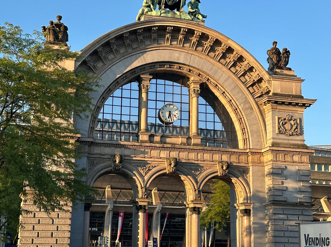 Lucerne Station-卢塞恩必去景点