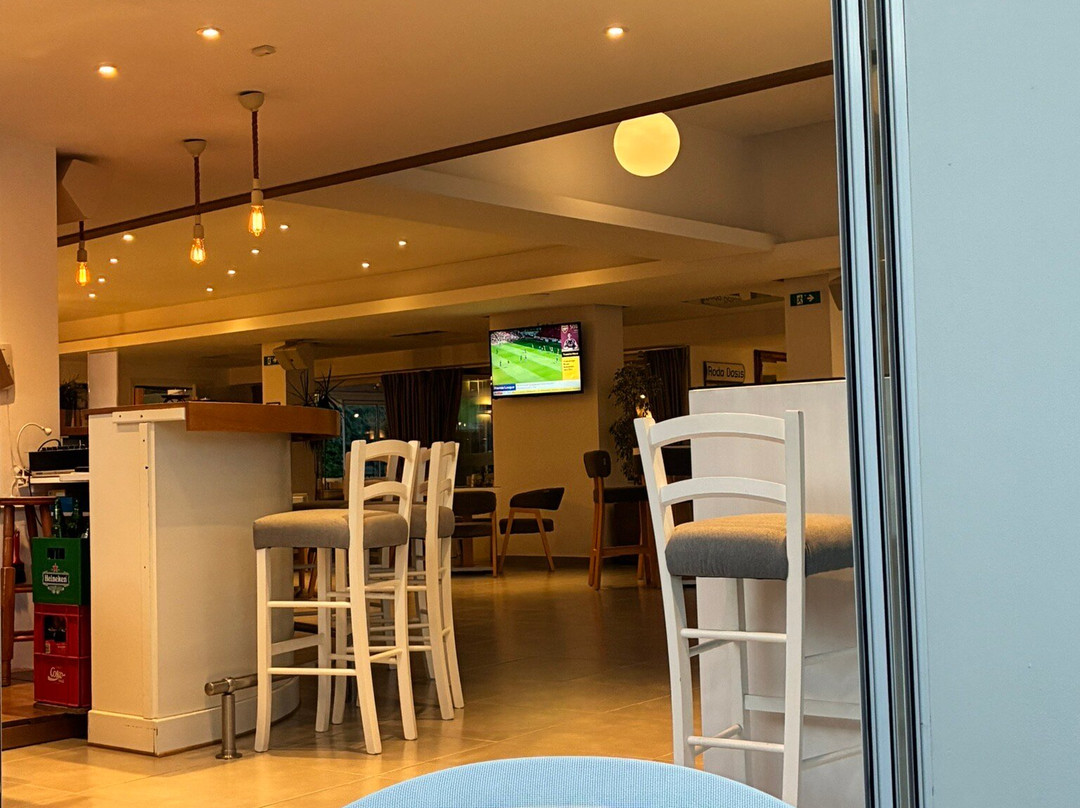 Roda Oasis Hotel & Apartments主图