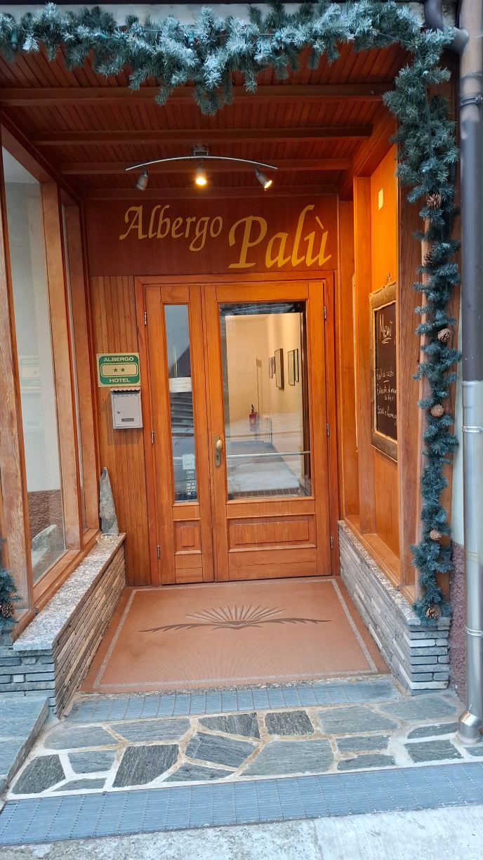 Hotel Palu-旅行者