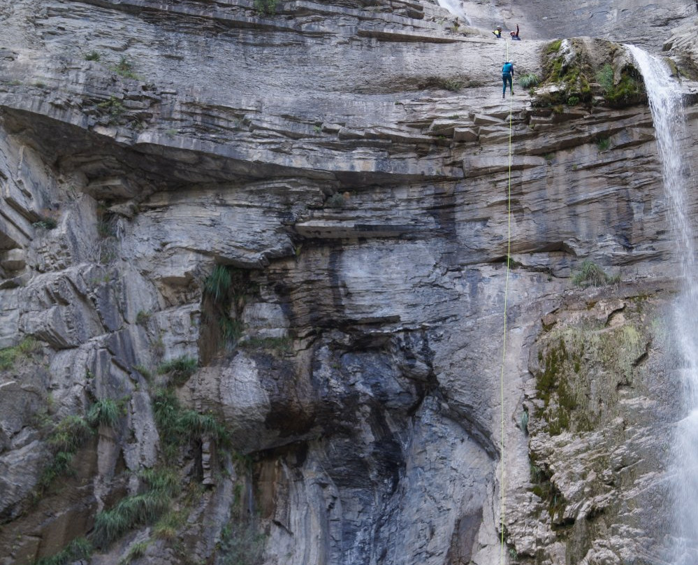 Cascada Del Sorrosal-Broto必去景点