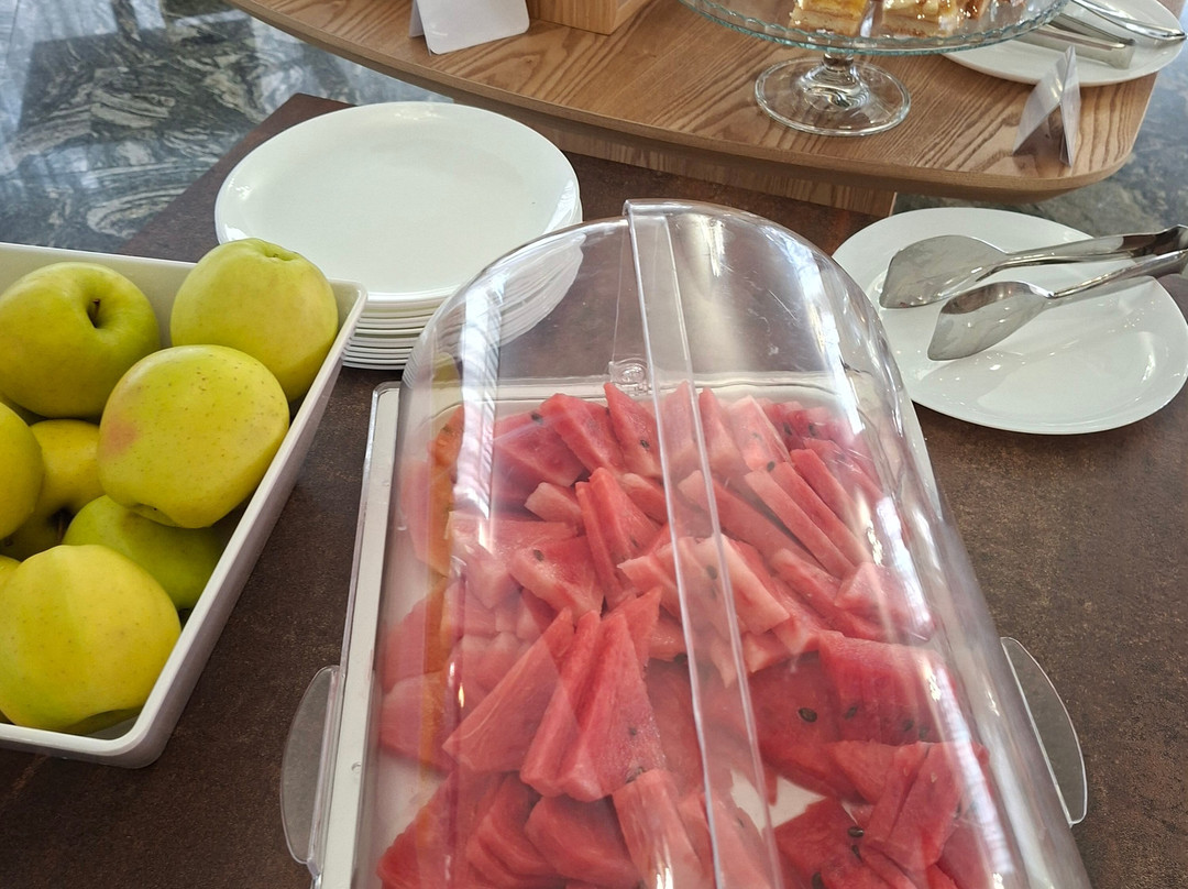 伊甸海滩俱乐部酒店主图
