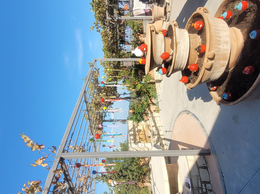 Check In Creta  Travel Services-雷斯蒙必去景点
